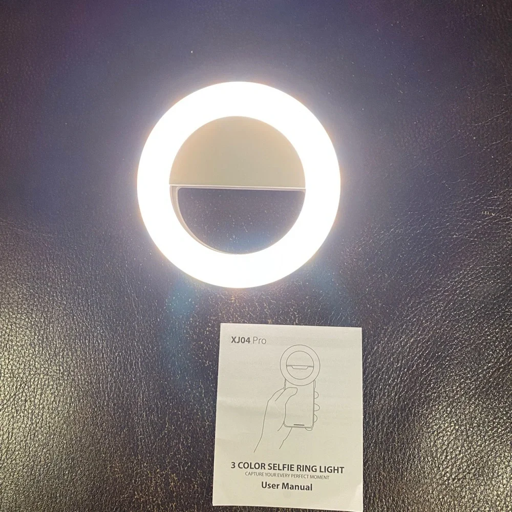 Soar Clip on Selfie Ring Light